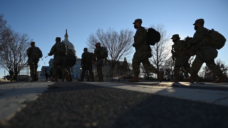 【重播】白宮大典前夕 軍事封鎖下的華盛頓DC