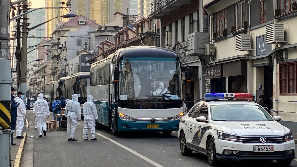 上海疫情升級2小區被清空隔離多人癒後復陽 中共病毒 北京 武漢肺炎 新唐人中文電視台在線