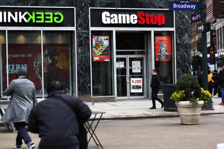 散戶與華爾街鬥法 GameStop股價逆襲 外界反應兩極