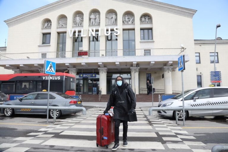 不符國家安全利益 立陶宛禁機場使用中企業掃描設備
