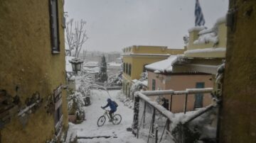 大风暴雨雪或袭美东海岸 影响感恩节出行