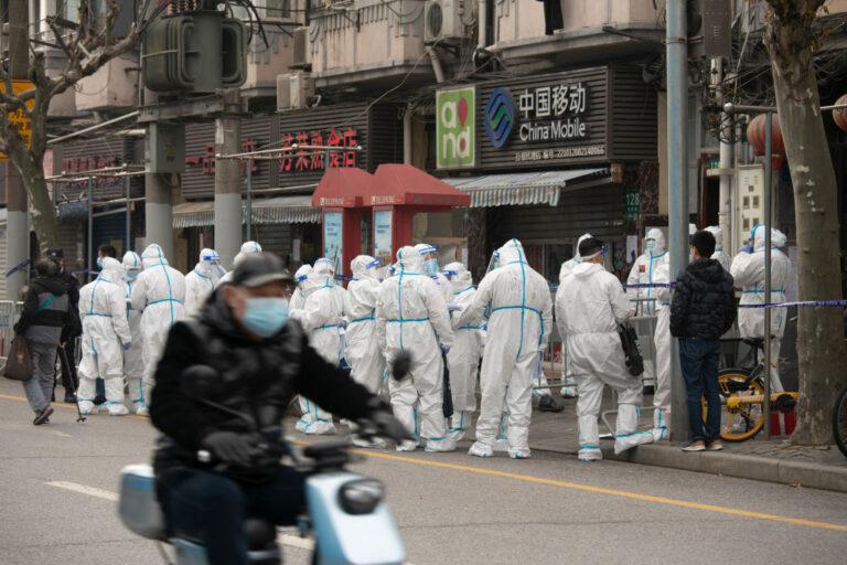 鍾原：黨媒忽報導新增病例洩露的疫情真相