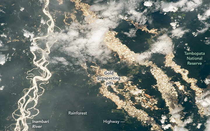 空拍秘鲁绝美“黄金河” NASA揭背后丑陋黑幕