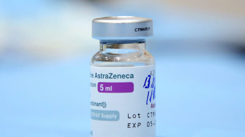 多国跟进暂停接种AZ疫苗 欧盟:施打利大于弊