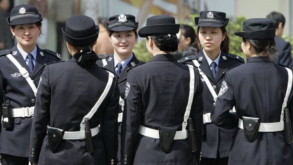 西门庆告潘金莲 或逆转 检察官 女辅警无罪 公安局副局长 派出所所长 新唐人中文电视台在线