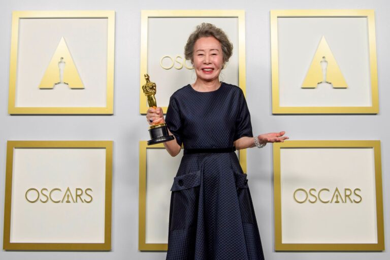 尹汝貞摘奧斯卡最佳女配角 謙遜感言獲滿堂彩