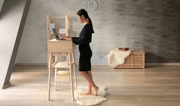 還在餐桌辦公嗎？9招升級在家工作舒適感