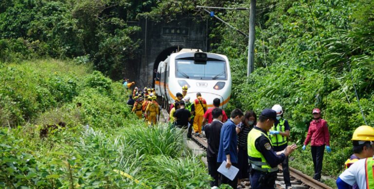 網紅台鐵罹難 修復師盡全力以慰家屬