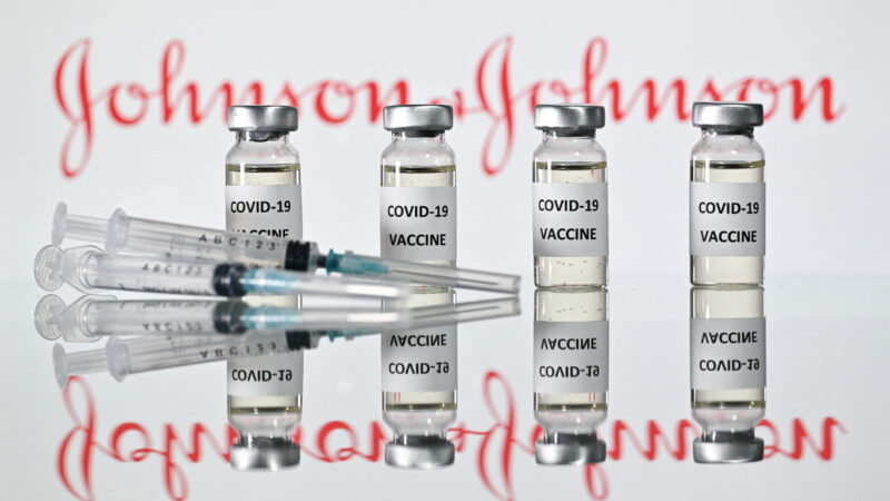 不良反應頻現 美多地暫停接種強生疫苗