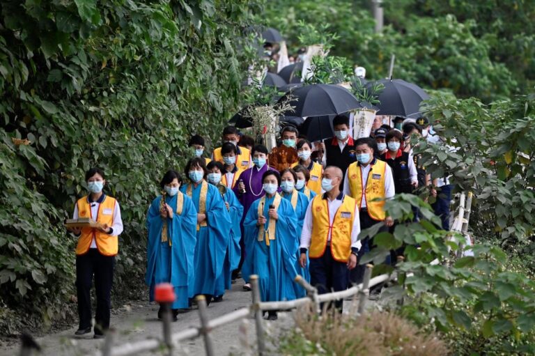 太魯閣號事故 最小罹難遺體需修復 肇事承包商50萬元交保