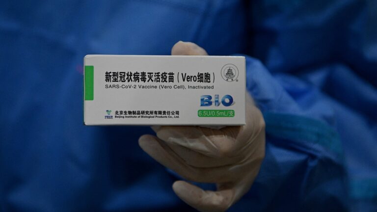 80餘港人打中共病毒疫苗後死亡 有人疑患罕見怪病