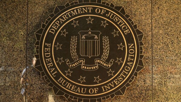 【名家專欄】FBI會保持獨立客觀嗎？