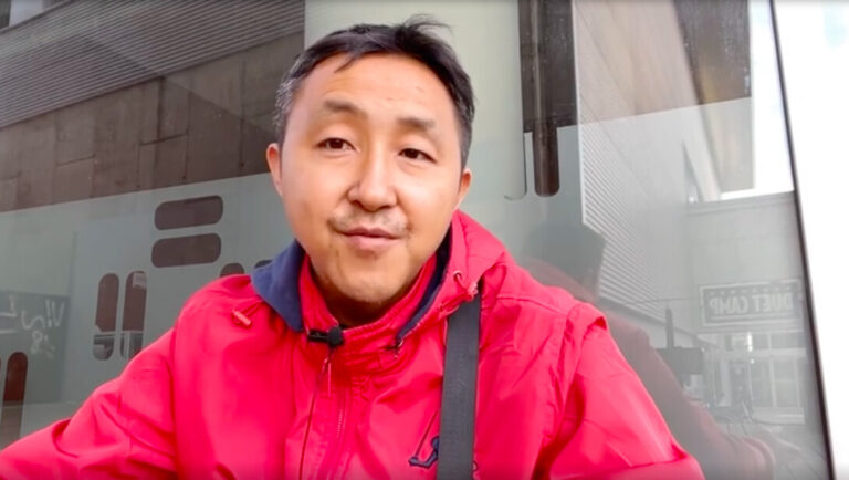 老黑：周尋背黨史被噴 和尚不念經這也很中國