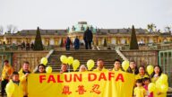 德國法輪功學員恭賀世界法輪大法日暨李洪志大師華誕
