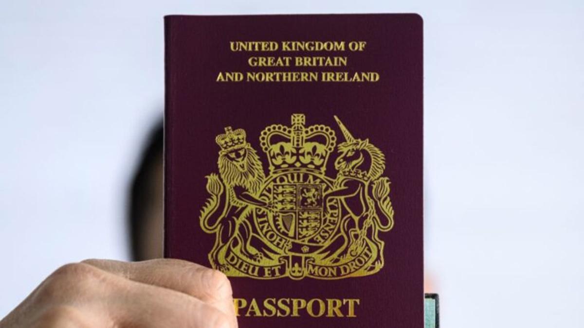 香港人申请英国护照 两个月超过34万人 英内政部 Bno签证申请 英国内政大臣 新唐人中文电视台在线 0039