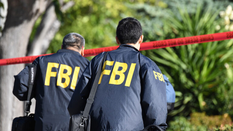 福克斯主播：FBI搜查朱利安尼 林肯計劃早知道