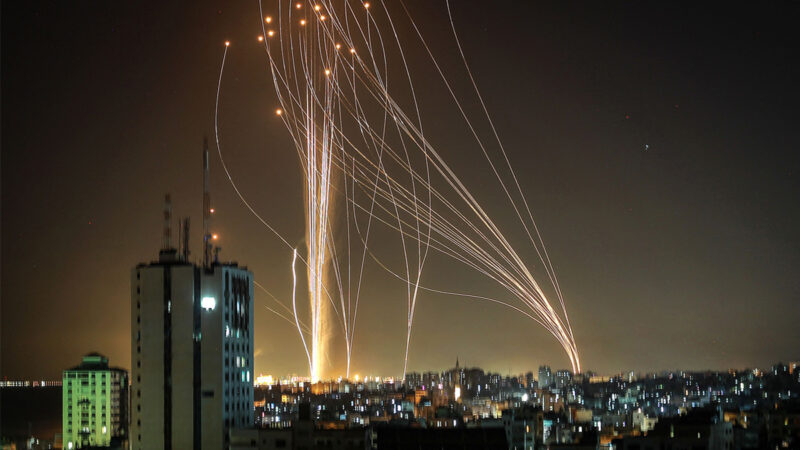 以色列处最高戒备状态 “铁穹”全力拦截火箭弹（视频）