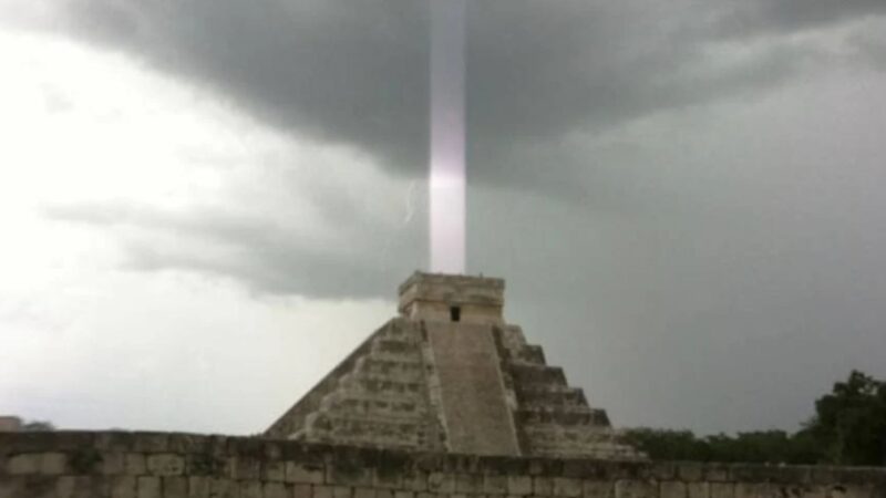 神秘玛雅金字塔惊现“异象” 背后真相直指外星文明？