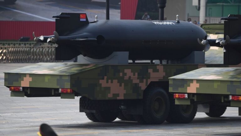 【名家專欄】軍工走私犯認罪 證明美中須脫鉤
