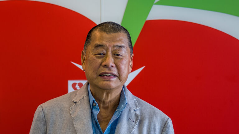 港府凍結黎智英3億資產 封殺壹傳媒第一步
