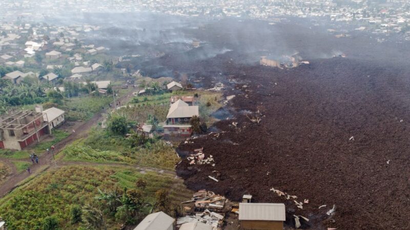 刚果火山喷发至少15死 超过170名孩童失踪(组图)