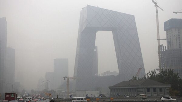 遼寧、江蘇等多省陰霾籠罩 多地高速交通管制