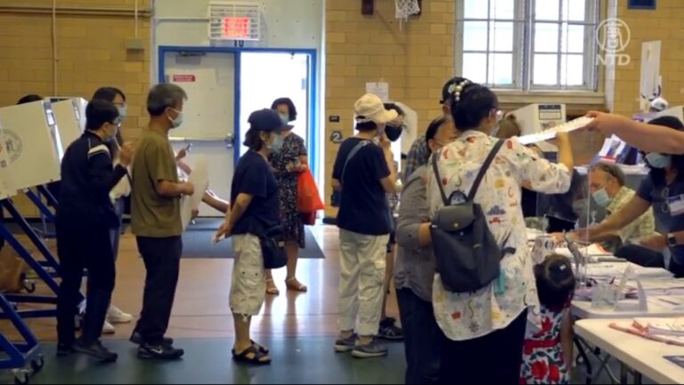 紐約市初選日 法拉盛候選人最後衝刺拉票