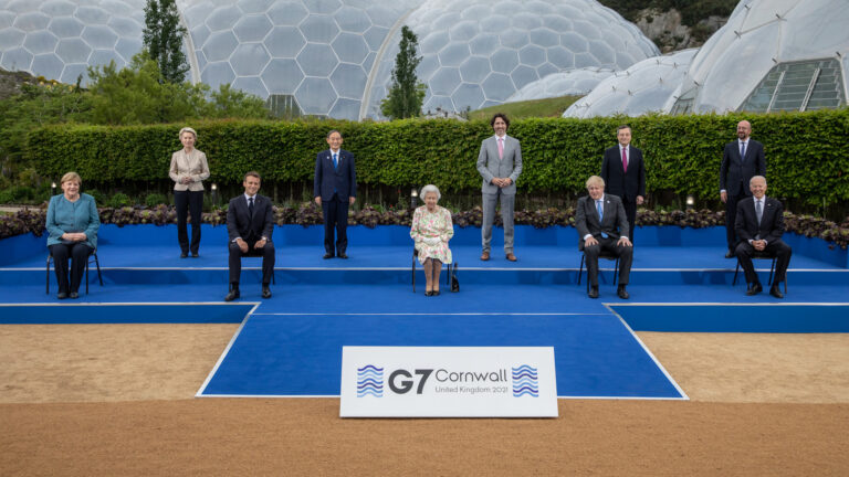 G7贈十億疫苗助疫後復甦 歐盟界定中共對手