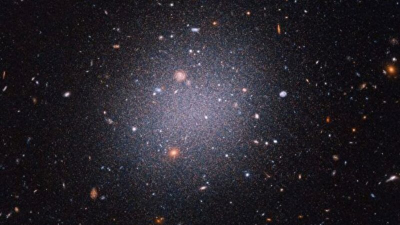 研究發現神祕星系裡沒有暗物質 科學家不解