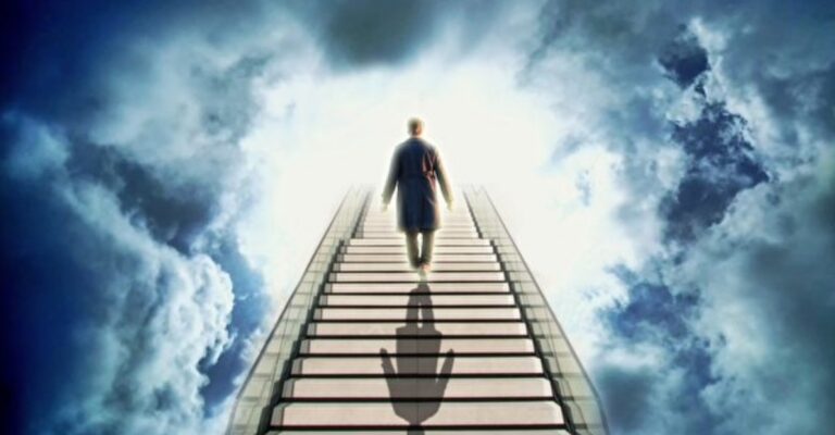 死亡20分鐘靈魂出竅的經驗 改變他的一生