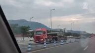福建惊现两栖坦克和登陆车 一眼望不到边