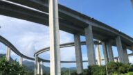 台男走上国道6号“桥耸云天” 从70米坠落身亡