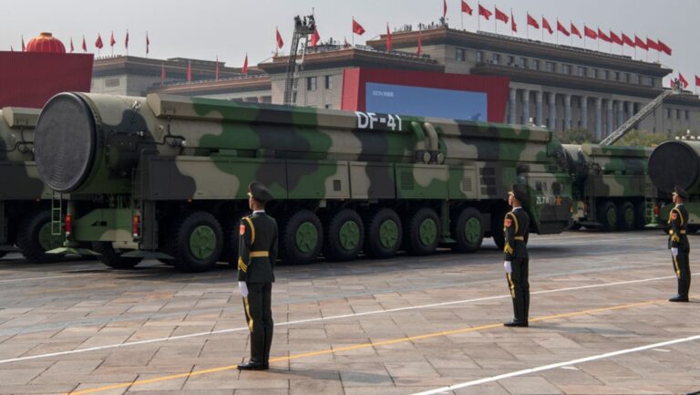 中共軍事技術難超世界一流 關鍵原因曝光