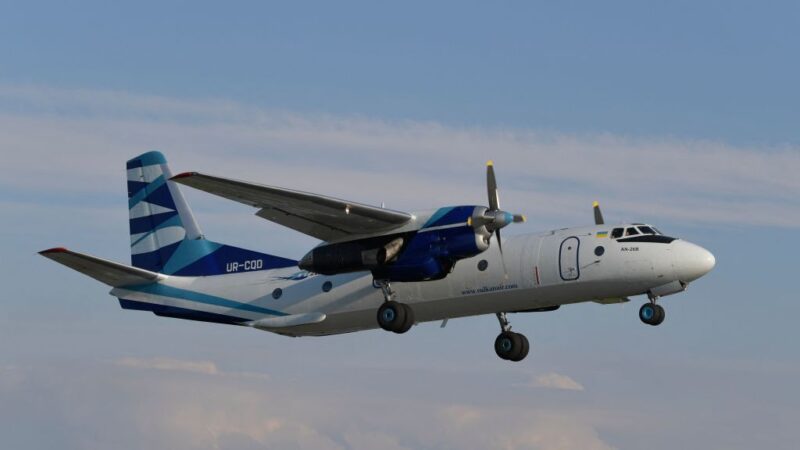 俄罗斯飞机远东地区失联 疑坠海机上载28人