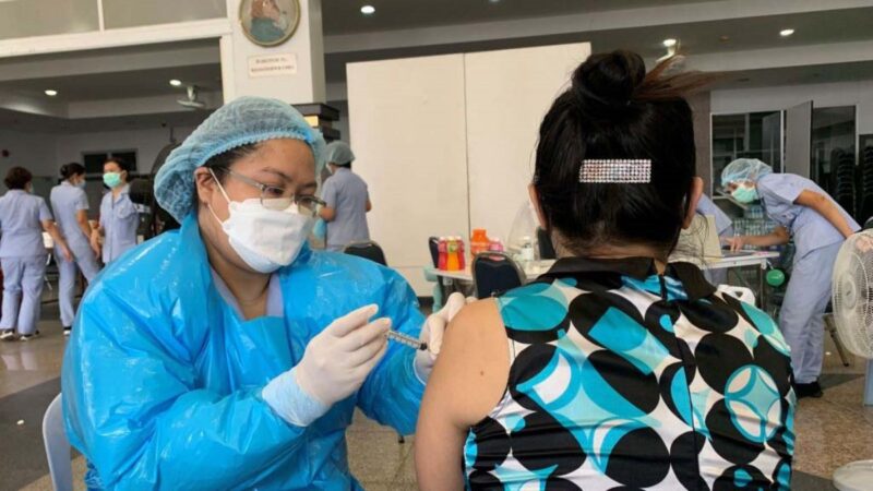 被指掩蓋中國疫苗效力低下 泰國內部文件激怒網友