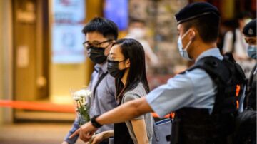 港警禁市民悼念襲警自殺者 學者駁抓人藉口