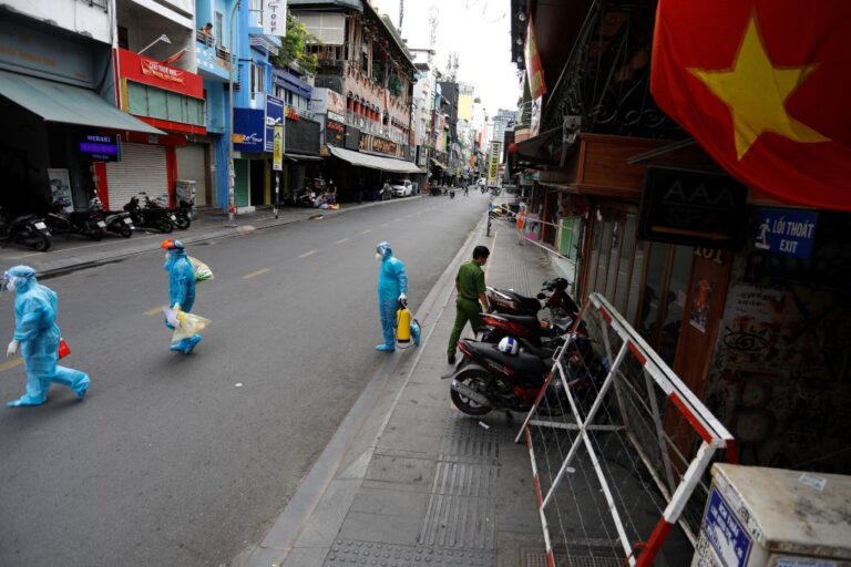 越南連2天確診數創新高 胡志明市封城