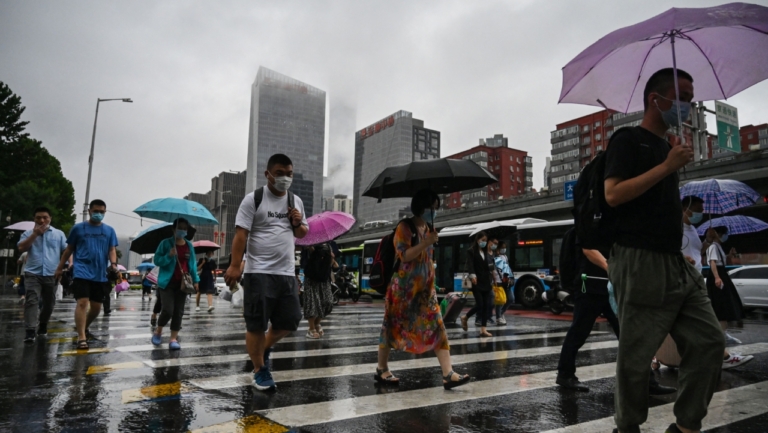 北京發暴雨橙色及紅色預警 進入臨戰狀態