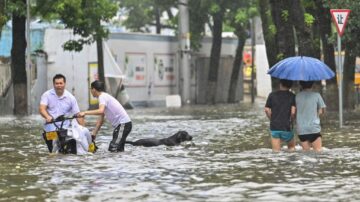 台风烟花直扑浙江 3因素组合极端危险(组图)