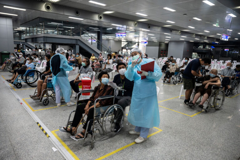 泰國研究：接種中國科興疫苗40天後 抗體減少50%