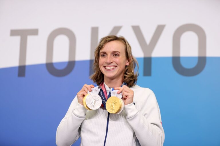 美國女「飛魚」再奪金   東奧800米自由式三連霸