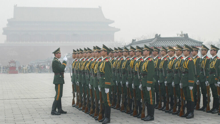 懼怕反共浪潮 中共武警幫古巴培訓準軍事部隊