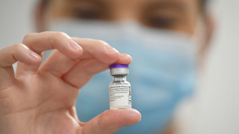 美FDA初步反对16岁以上人群打第三剂辉瑞疫苗