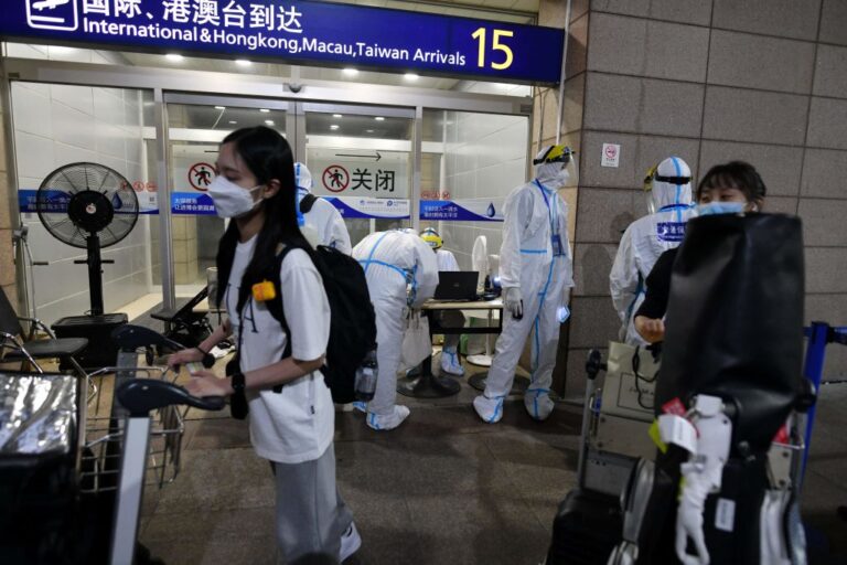 上海疫情升溫 已有5中風險區 浦東機場連增病例