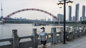 長江流域8月下旬將現三輪強降雨 防汛形勢嚴峻