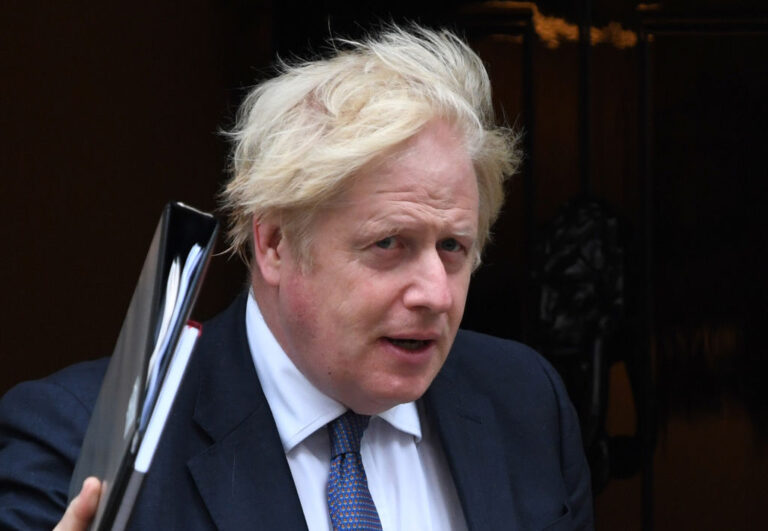 英傳聯手G7 對塔利班祭新制裁