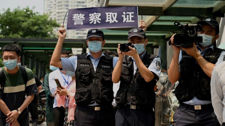 標普下調恆大評級至CC  外媒分析恆大的三條出路