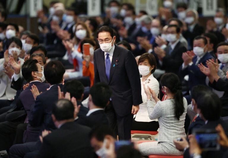 岸田文雄當選自民黨總裁 預料成日本新首相