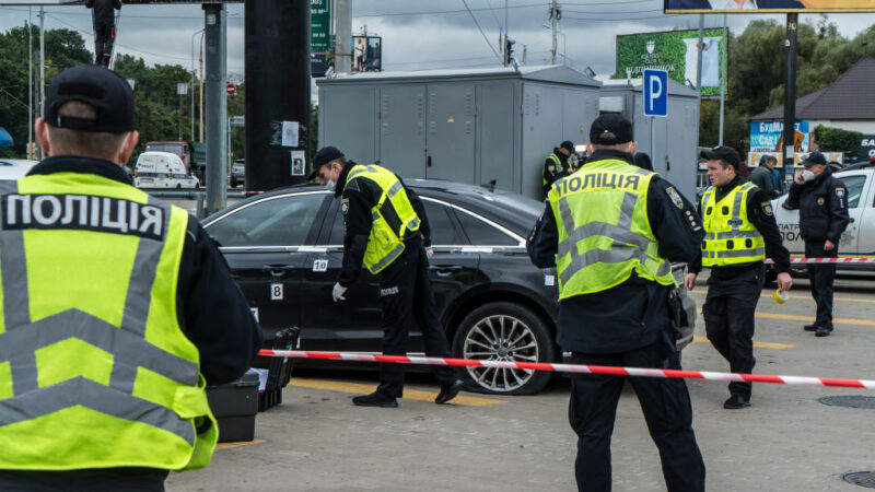 “威逼”乌克兰总统 暗杀高级幕僚 司机重伤