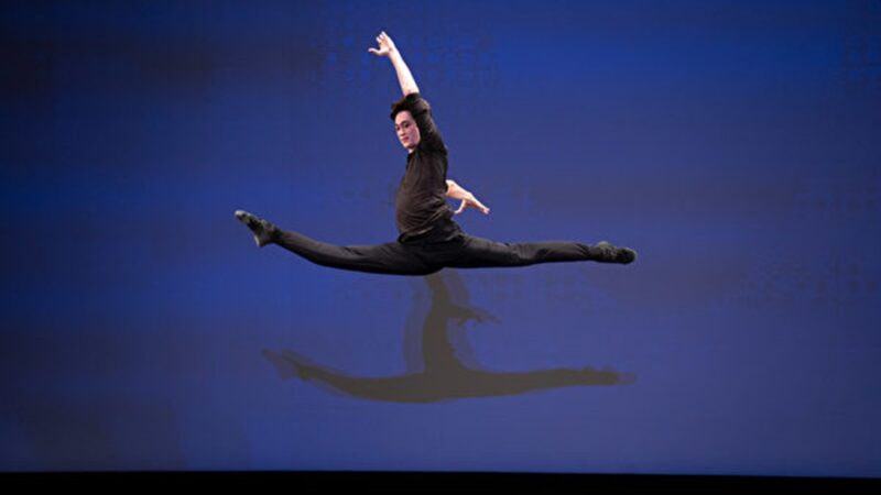 組圖四：第九屆中國古典舞初賽青年男子組風采